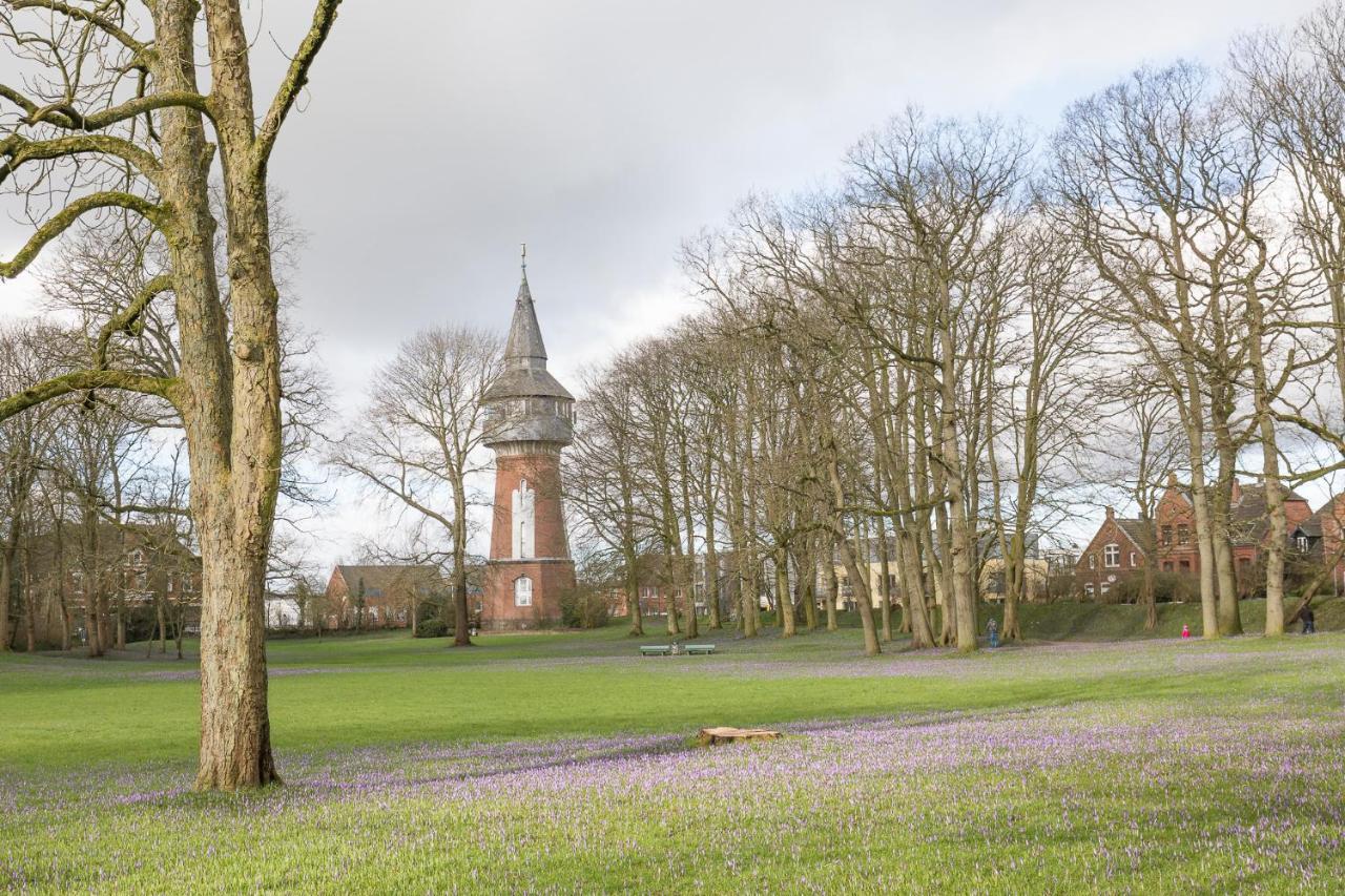 Husumer Wasserturm - Fewo 2 Husum  Bagian luar foto